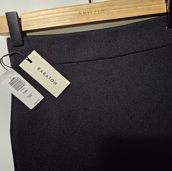 🇨🇦 Aritzia - Babaton Sculpt Tube Skirt - Picture 6 of 15